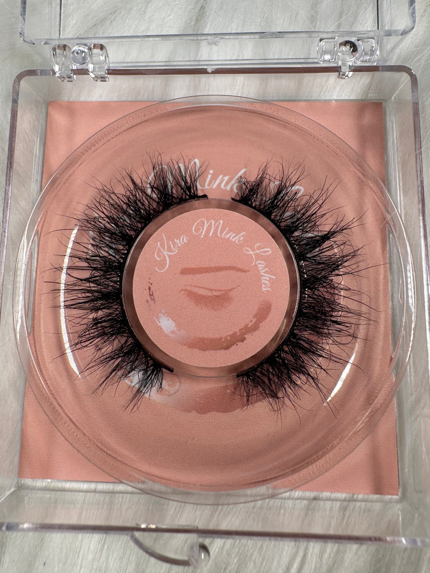 Mink Lashes | Kiss Me