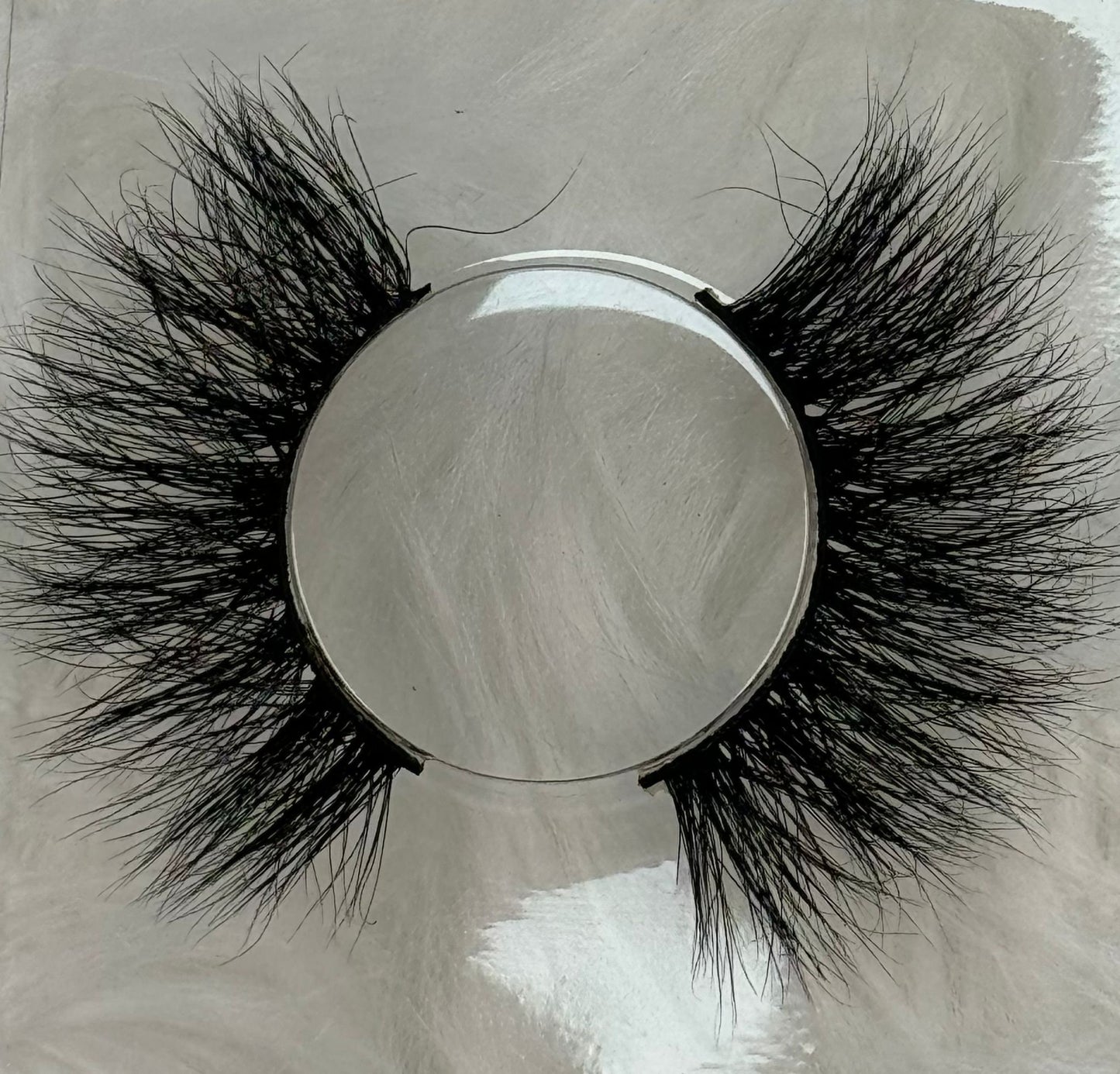 Mink Lashes | PERIODT